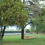 Chic Panzió 4*