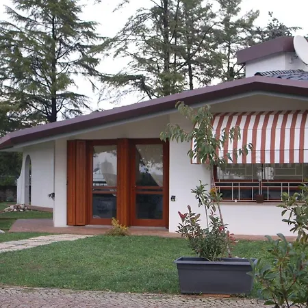 Bed & Breakfast Chic