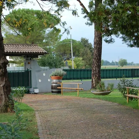 Chic Bed & Breakfast Premariacco